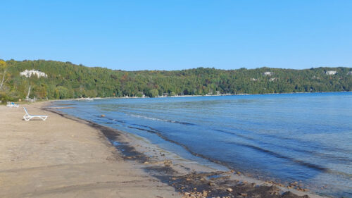 photo of hope bay shoreline with sandy beach